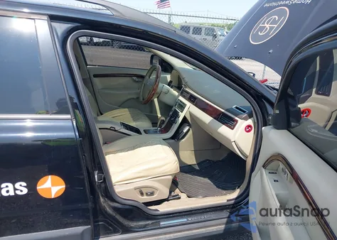 2008 Volvo Xc70 3.2 z USA, uszkodzony, nr VIN YV4BZ982181014937